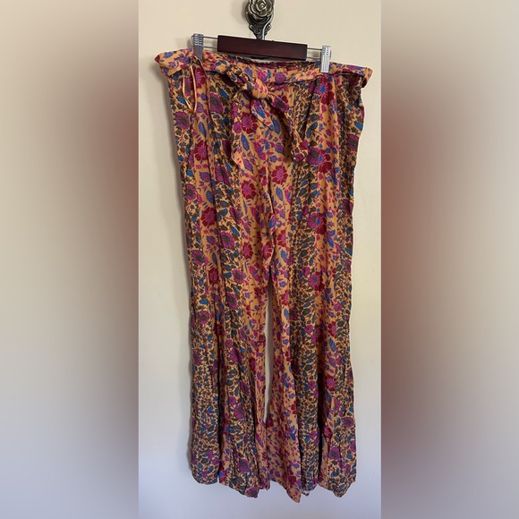 NWOT FREE PEOPLE Bali Sultry Boho Flare Pants Mustard Large - Picture 3 of 8